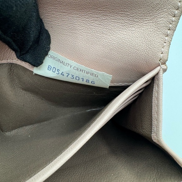 Bottega Veneta Wallet and unbranded chain for crossbody option | Good Condition - Picture 5 of 13